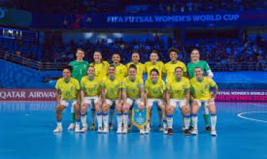 Brasil goleia Japão por 6 a 1 e está nas semis da Copa do Mundo Feminina de Futsal